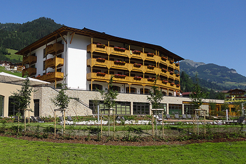 Hotelbau Zimmerei